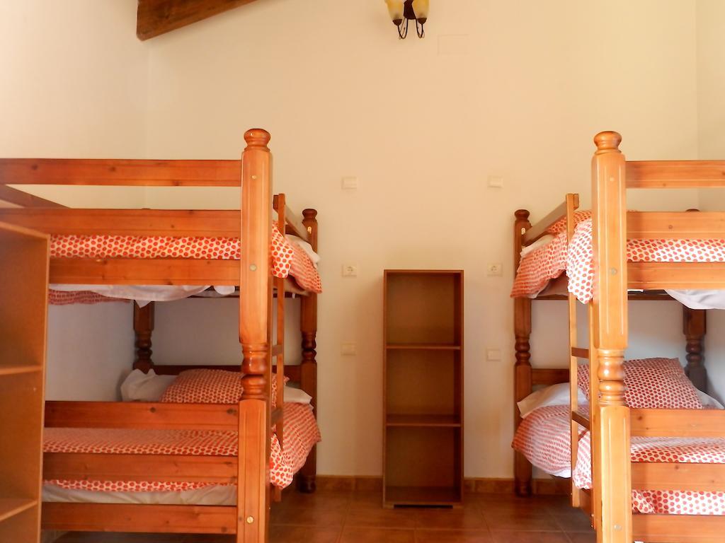 Hostel El Lago, Caceres Jaraiz de la Vera Ruang foto